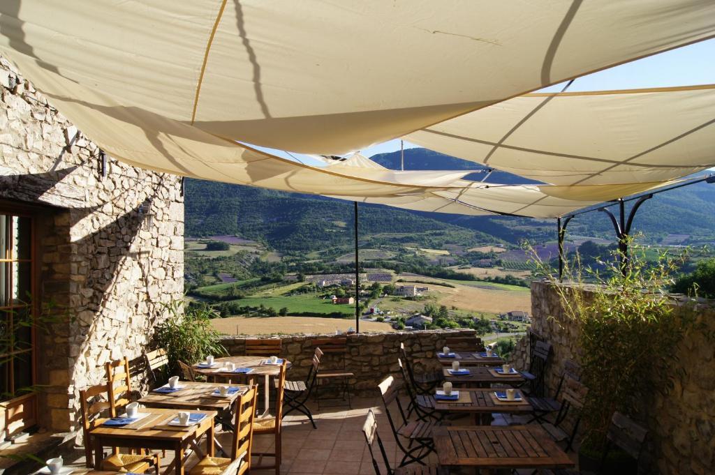 La Claveliere Hotel Saint-Auban-sur-lʼOuvèze Buitenkant foto